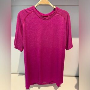 Lululemon Metal Vent Tech Men’s T Shirt Size Large
